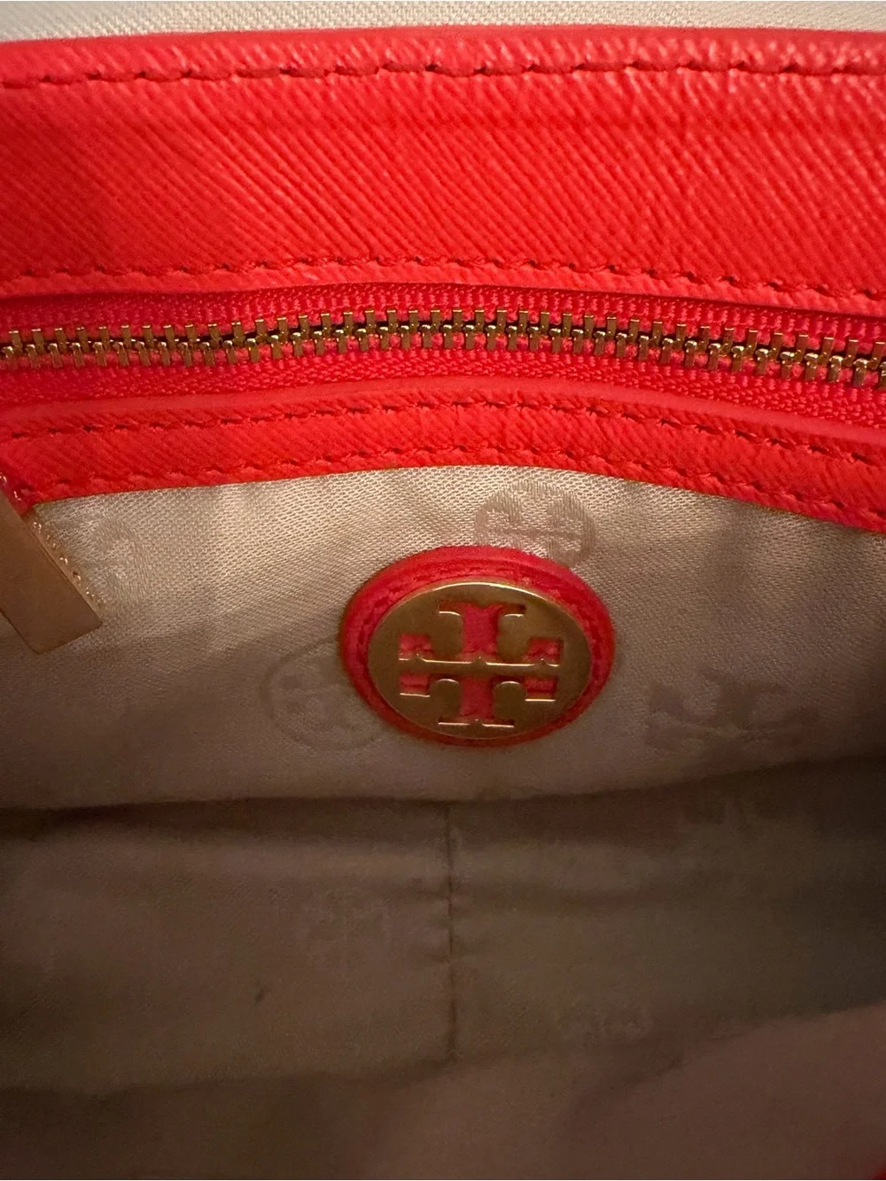 Tory Burch Robinson Chain Crossbody Bag